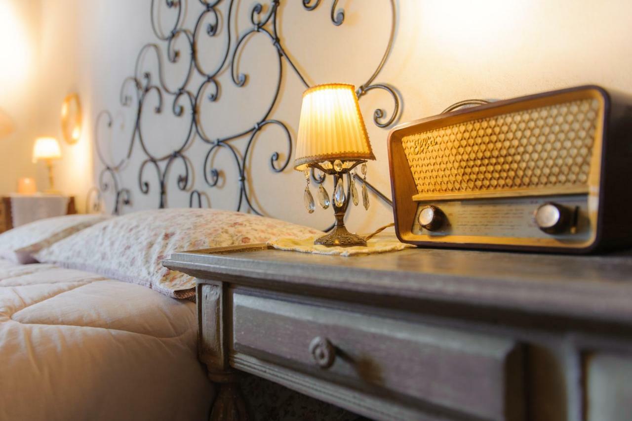 Pomarancio Bnb Saludecio ภายนอก รูปภาพ